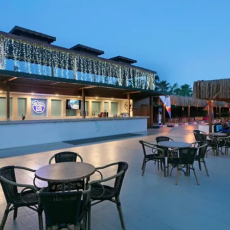 Armas Life Hotel 5*