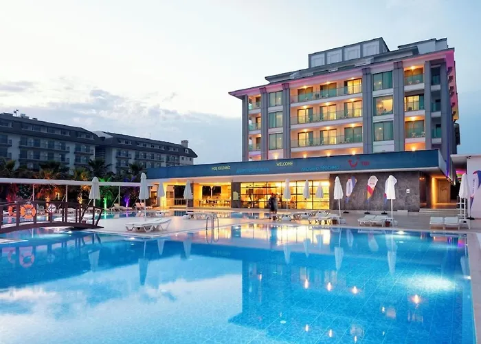 Armas Life Hotel 5*