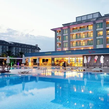 Armas Life Hotell 5*