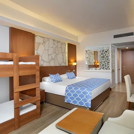 Armas Life Hotell