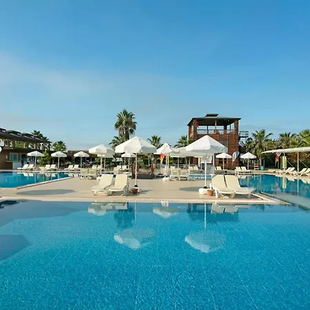 Hotell Armas Life