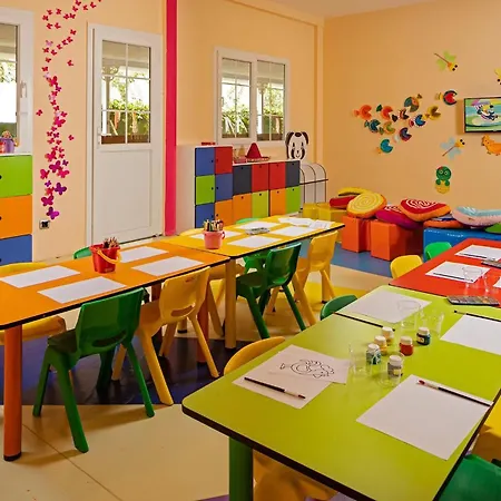 호텔 Armas Life 베렉